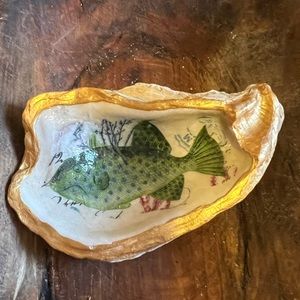 4.5” Hand Painted Decoupage Oyster Shell